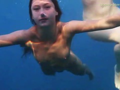 See lean naked bodies underwater in ocean movies at find-best-lingerie.com