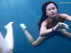 Naked ladies swim and look sexy underwater videos