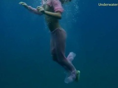 Half naked girls swim in the ocean movies at freekilomovies.com
