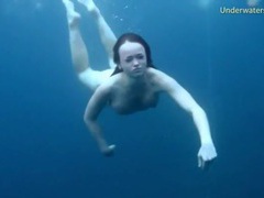 Three ladies get naked swimming in the ocean movies at find-best-babes.com