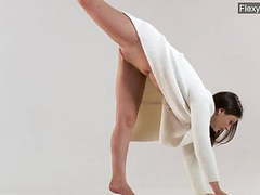 Sexy naked gymnast kim nadara movies at kilopills.com