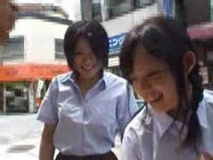Japanese girls touch his dick in a box videos