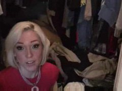 Cute blonde does amateur style porn videos