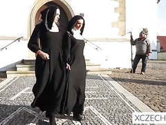 Catholic nuns and the monster (2014)