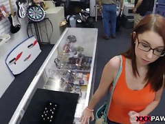 Jenny gets her ass pounded at the pawn shop - xxx pawn