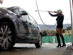 TrannyPool presents: Cd washes her car in the car wash