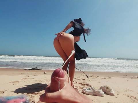Teen girl public masturbates on a nude beach, caresses feet, and guy  jerks off dick and cums