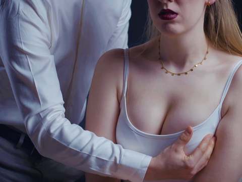 UhPorn presents: Convinced by the boss, groped and cummed in the mouth - clothedpleasures