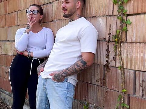 KiloLesbians presents: Italian girl sucks her boyfriend's cock outdoors