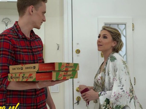 CrocoList presents: Beautiful french milf julie holly gets anal pounded by the pizza delivery guy