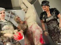 Lingerie Mania presents: Girls get gooey in a messy foursome