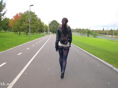 Jeny smith pantyhose in public pretend to be leggings